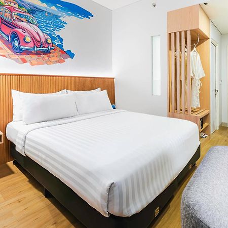 favehotel Malang Exteriör bild