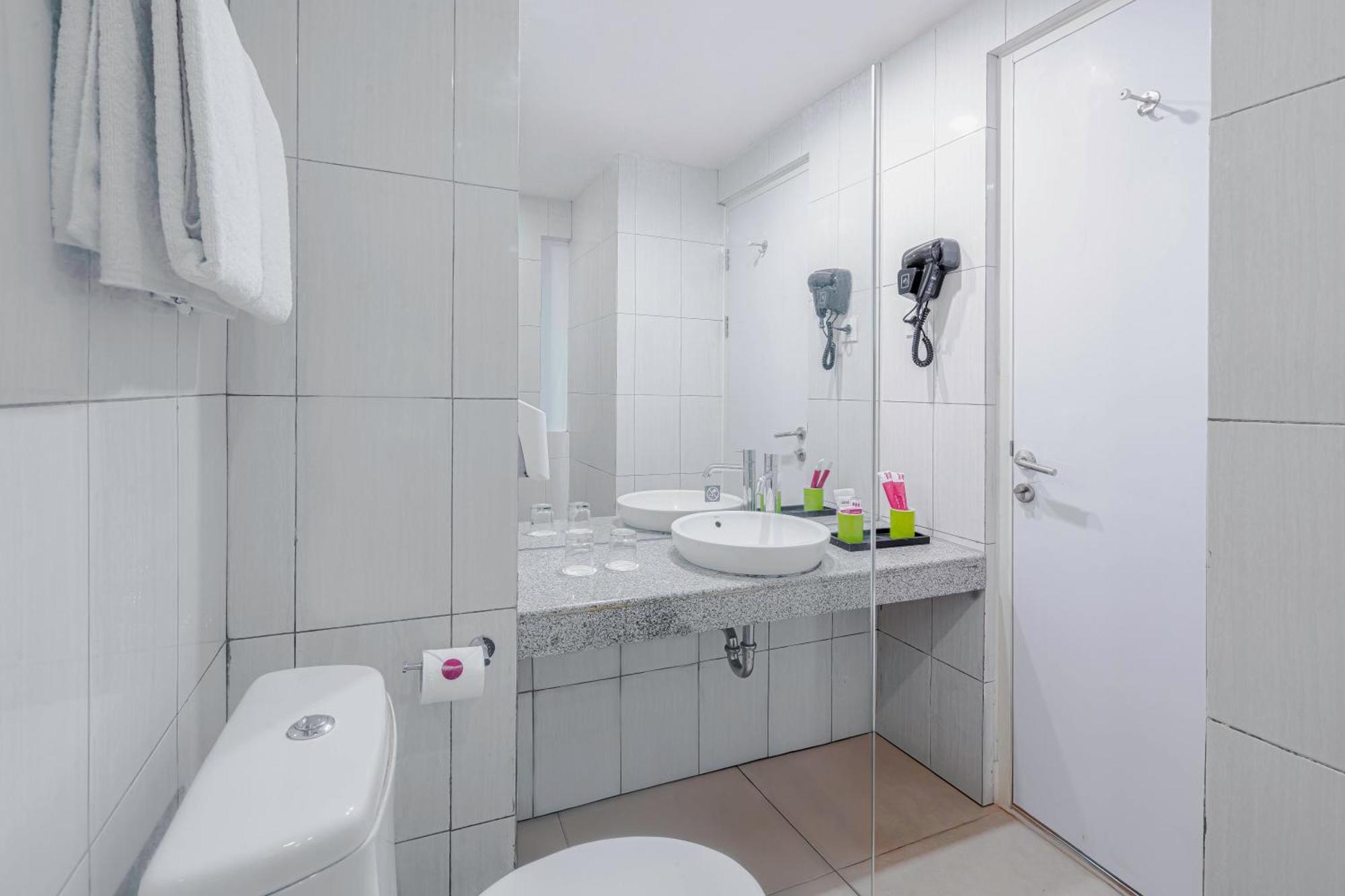favehotel Malang Exteriör bild