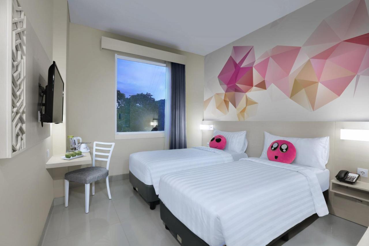 favehotel Malang Exteriör bild