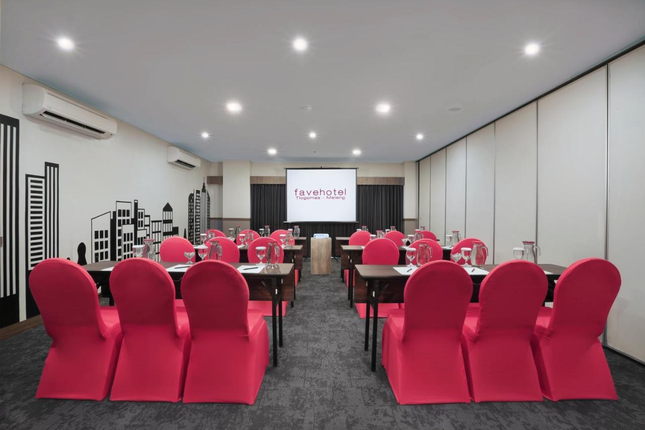 favehotel Malang Exteriör bild